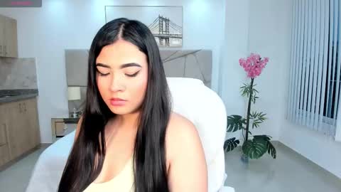 Calyptra Lux online show from February 2026 07:35:01 PM