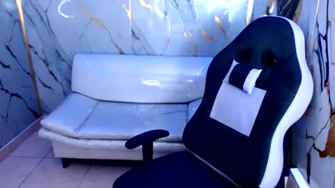 Snapshot of cam_xman chatting on July 2026 02:53:01 PM cam_xman online show from July 2026 02:53:01 PM