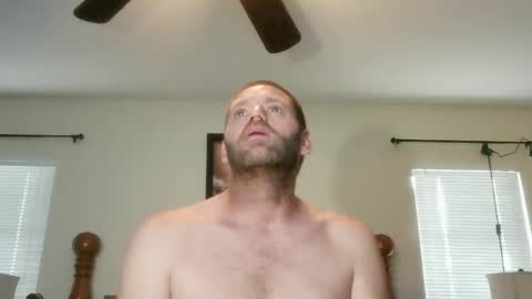 Snapshot of camb46ux1 chatting on April 2026 07:14:01 PM camb46ux1 online show from April 2026 07:14:01 PM