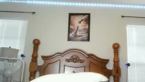 Snapshot of camb46ux1 chatting on April 2026 08:03:01 PM camb46ux1 online show from April 2026 08:03:01 PM