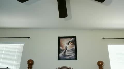 Snapshot of camb46ux1 chatting on April 2026 03:28:02 PM camb46ux1 online show from April 2026 03:28:02 PM