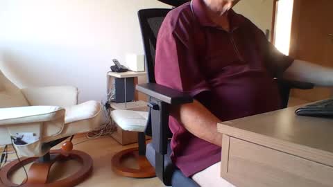 Snapshot of camcologne chatting on September 2025 08:50:02 AM camcologne online show from September 2025 08:50:02 AM