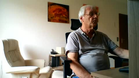camcologne online show from June 2026 07:11:01 AM
