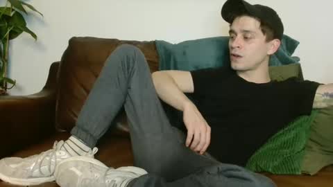 CamDoAttitude online show from December 2024 10:14:02 PM