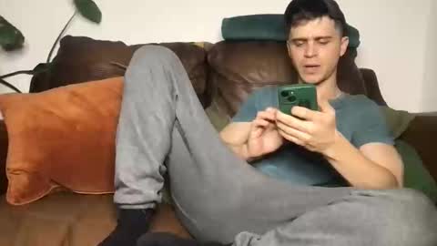 CamDoAttitude online show from November 2025 10:25:02 PM