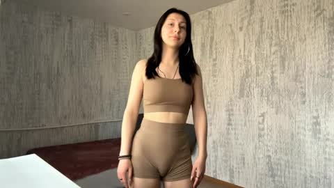 Snapshot of cameliaelworthy chatting on April 2026 07:09:01 AM Alisa online show from April 2026 07:09:01 AM