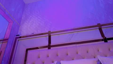 cameron_hearts online show from May 2026 12:23:02 PM