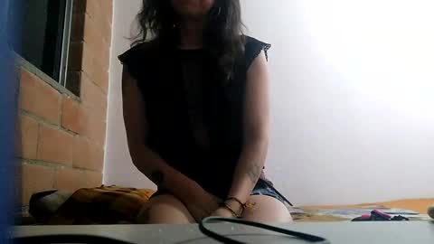 Snapshot of cameron_puppy chatting on February 2025 03:43:02 AM Mara Catalina Romero Ordez online show from February 2025 03:43:02 AM