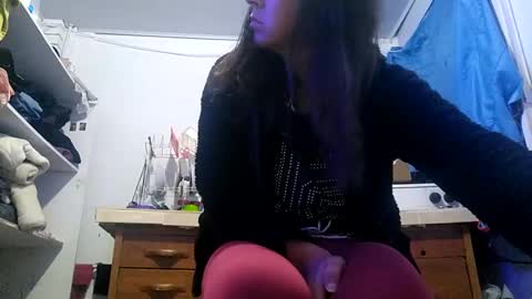 Snapshot of cameron_puppy chatting on March 2025 06:57:01 AM Mara Catalina Romero Ordez online show from March 2025 06:57:01 AM