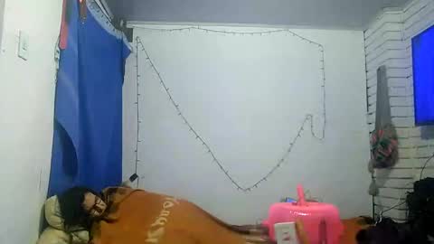 Snapshot of cameron_puppy chatting on March 2025 08:09:01 AM Mara Catalina Romero Ordez online show from March 2025 08:09:01 AM