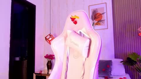 Cameron  online show from February 2026 07:43:01 PM