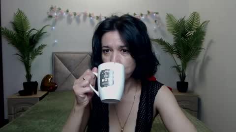 Snapshot of cameronenns chatting on May 2026 06:31:02 AM Cameronenns online show from May 2026 06:31:02 AM