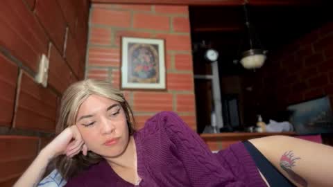 camii19y online show from October 2025 11:26:02 PM