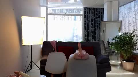 Camil online show from January 2025 02:28:01 PM