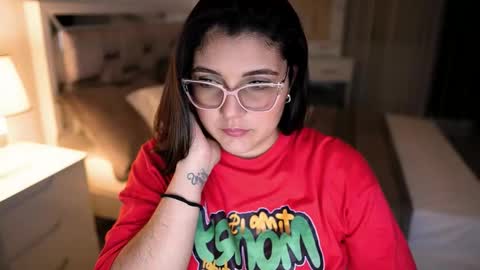 Camila buitrago online show from October 2025 03:37:02 AM