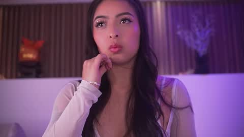 Snapshot of camila_dupont chatting on February 2026 03:26:01 AM Camila online show from February 2026 03:26:01 AM