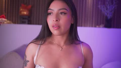 Snapshot of camila_dupont chatting on February 2026 03:27:02 AM Camila online show from February 2026 03:27:02 AM