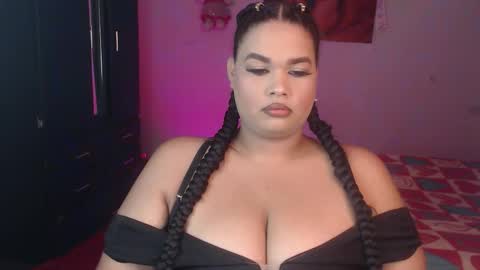 Snapshot of camila_fuenmayor chatting on October 2025 07:04:02 PM online show from October 2025 07:04:02 PM