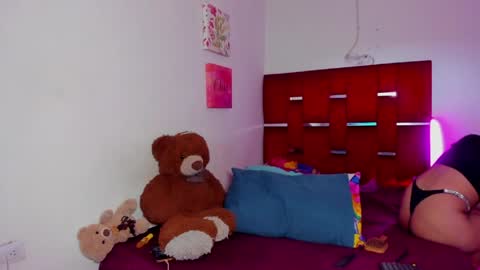 Snapshot of camila_hot_tss chatting on April 2026 09:34:02 PM Camila G online show from April 2026 09:34:02 PM