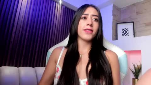camila_martinez9 online show from April 2026 11:28:01 AM