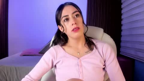 Snapshot of camila_martinez9 chatting on April 2026 11:31:01 AM camila_martinez9 online show from April 2026 11:31:01 AM