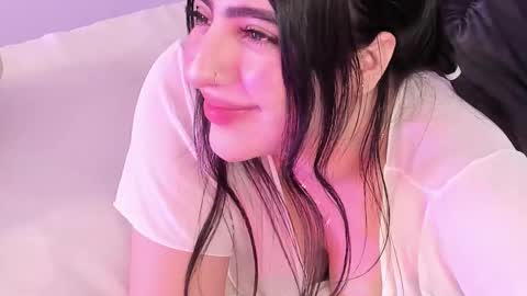 Camila online show from February 2026 01:58:01 AM