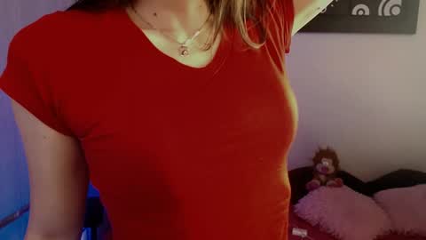 Snapshot of camila_ventura chatting on May 2026 01:19:01 PM Camila ventura online show from May 2026 01:19:01 PM