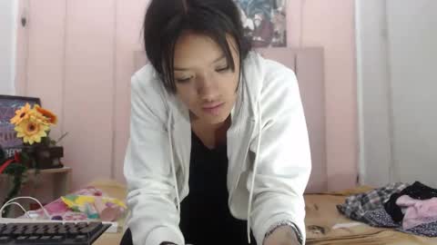 Snapshot of camila_williiamsres chatting on May 2026 05:45:02 AM camila_williiamsres online show from May 2026 05:45:02 AM