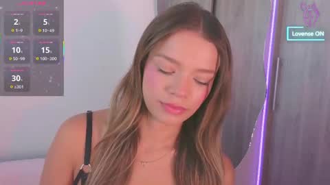 Snapshot of camilamonroee chatting on June 2026 03:10:02 PM Camila Monroee online show from June 2026 03:10:02 PM