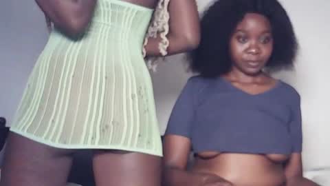 Snapshot of camilla598674 chatting on April 2026 09:09:02 PM camiii online show from April 2026 09:09:02 PM