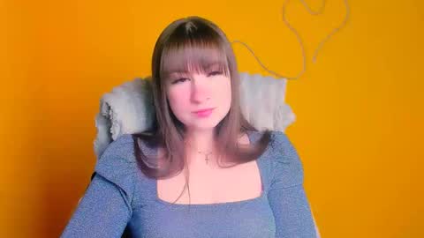 Snapshot of camilla_body chatting on April 2026 05:40:01 AM Camilla online show from April 2026 05:40:01 AM