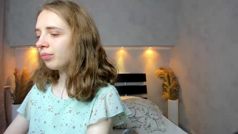 Camilla online show from September 2025 12:36:01 AM