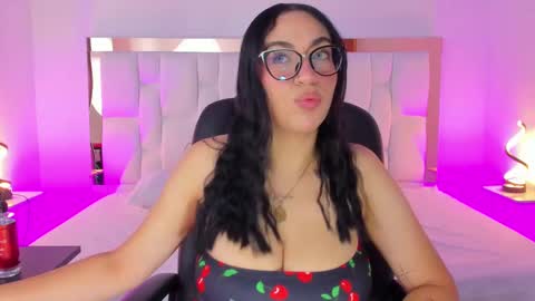 Camille online show from September 2025 01:11:02 PM