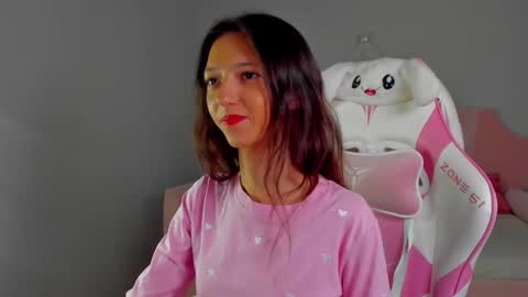 camillewhite online show from March 2026 05:22:02 AM