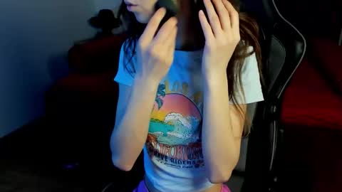 camillewhite online show from March 2026 05:34:01 AM