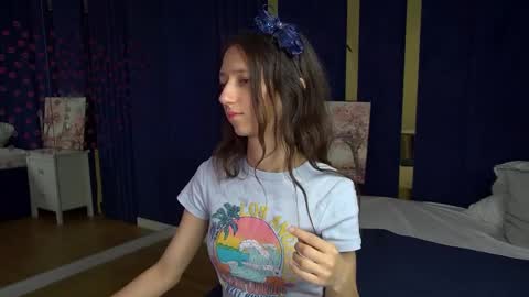 camillewhite online show from March 2026 08:37:02 AM