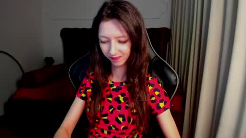 camillewhite online show from April 2026 05:19:08 AM