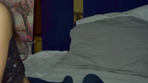 camillewhite online show from April 2026 07:45:01 AM