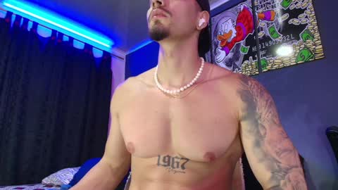 CAMILO  online show from February 2025 03:52:01 PM