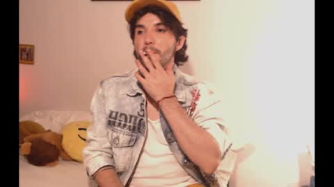 Snapshot of camilosaennz chatting on January 2025 05:05:02 AM camilo online show from January 2025 05:05:02 AM