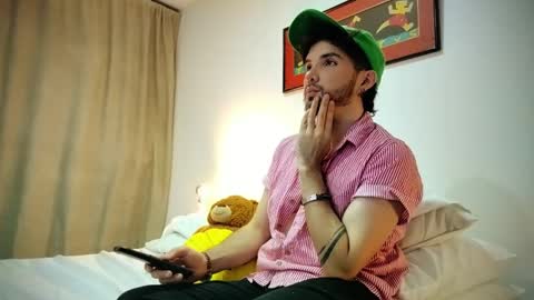 Snapshot of camilosaennz chatting on January 2025 10:57:01 PM camilo online show from January 2025 10:57:01 PM