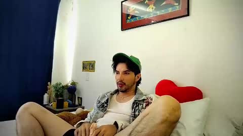 Snapshot of camilosaennz chatting on March 2025 10:08:02 PM camilo online show from March 2025 10:08:02 PM