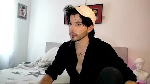 Snapshot of camilosaennz chatting on September 2025 09:14:02 PM camilo online show from September 2025 09:14:02 PM