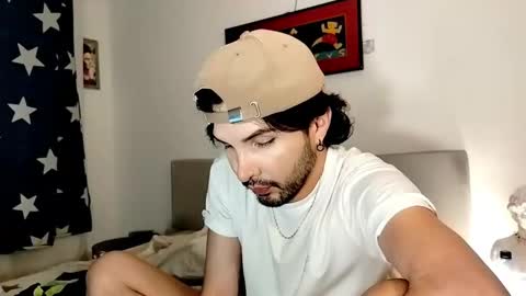Snapshot of camilosaennz chatting on September 2025 02:01:02 AM camilo online show from September 2025 02:01:02 AM