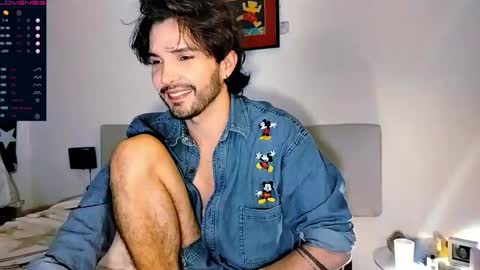 Snapshot of camilosaennz chatting on September 2025 12:11:02 AM camilo online show from September 2025 12:11:02 AM