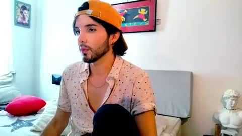 Snapshot of camilosaennz chatting on October 2025 10:41:02 PM camilo online show from October 2025 10:41:02 PM
