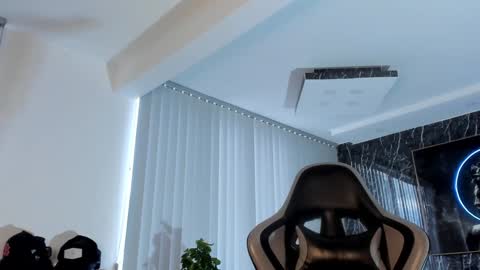 Camilo Watson online show from January 2025 10:35:02 PM