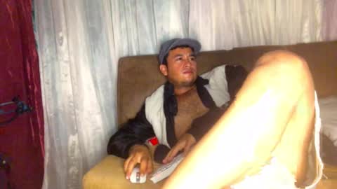 camivaron online show from February 2025 02:52:01 AM