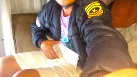 camivaron online show from February 2025 07:04:02 AM