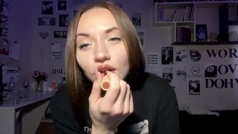 Julia online show from February 2026 07:07:01 AM